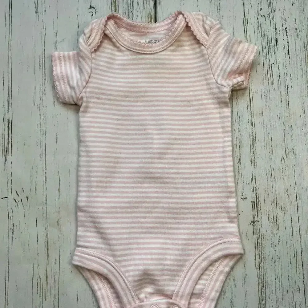 Carter’s bundle pink, striped bodysuits baby girl Size 3 months